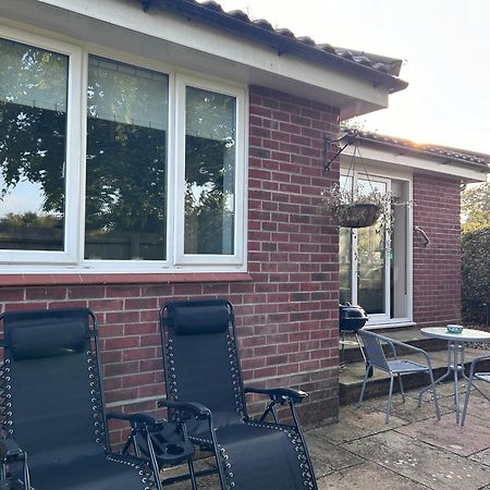 Hamble House Holiday Let Вудбридж Экстерьер фото